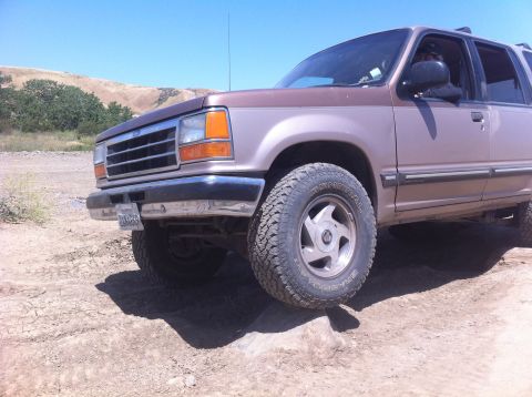 1990 Ford Bronco photo