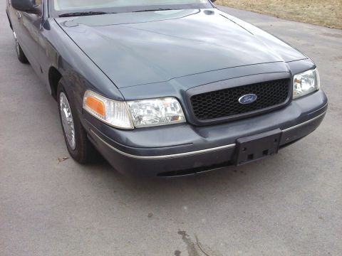 1998 Ford Crown Victoria photo
