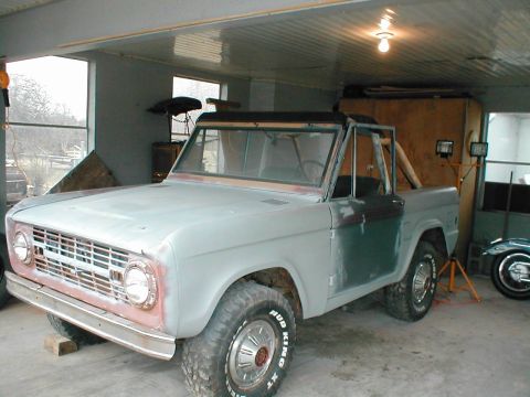 1977 Ford Bronco photo
