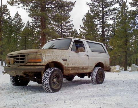1995 Ford Bronco photo