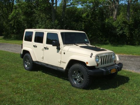 2011 Jeep Wrangler photo