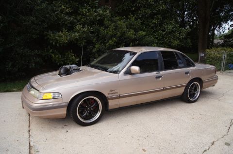 1993 Ford Crown Victoria