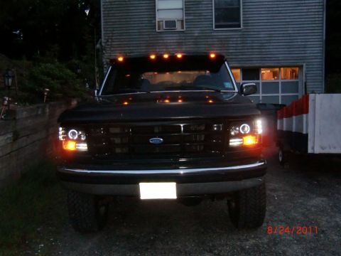 1993 Ford Bronco photo