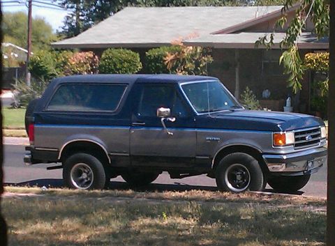 1990 Ford Bronco “Ol' Blue”