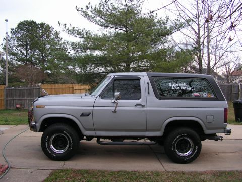 1986 Ford Bronco photo