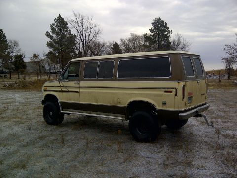 1979 Ford E250 photo