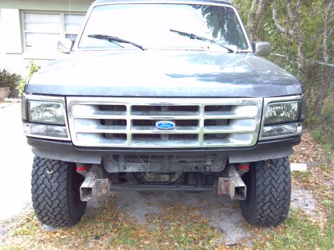 1992 Ford Bronco photo