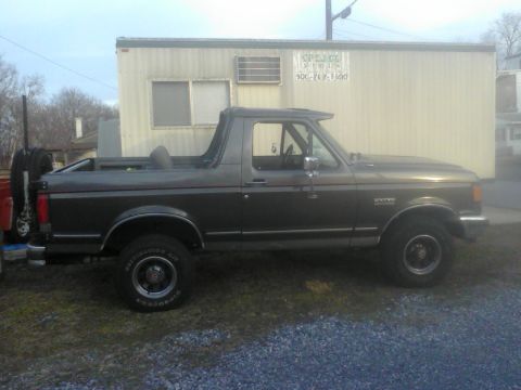 1988 Ford Bronco photo