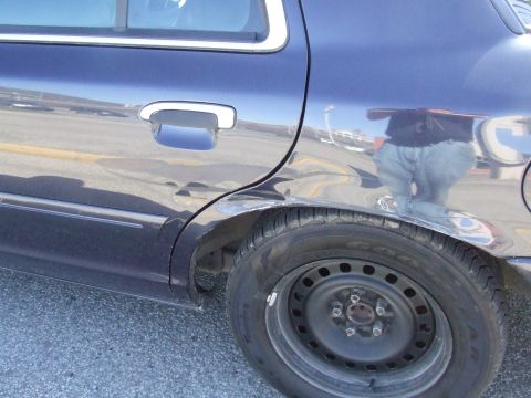 2001 Ford Crown Victoria photo