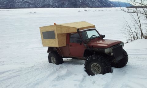 1987 Suzuki Samurai photo