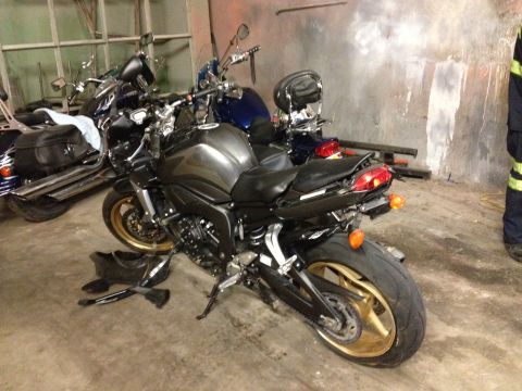 2008 Yamaha FZR1000 photo