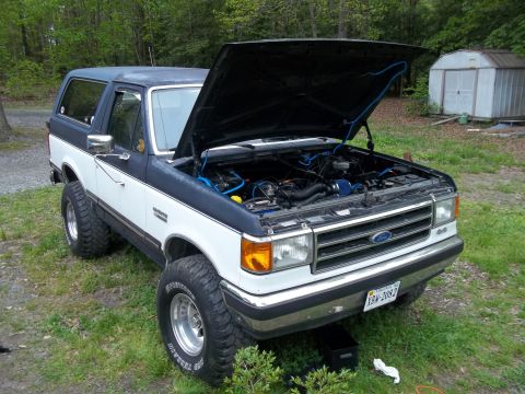 1989 Ford Bronco photo