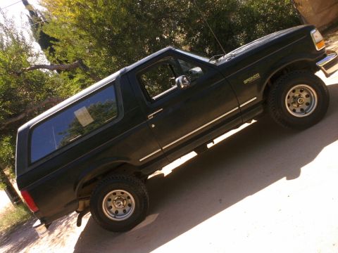 1994 Ford Bronco photo