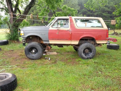 1987 Ford Bronco photo