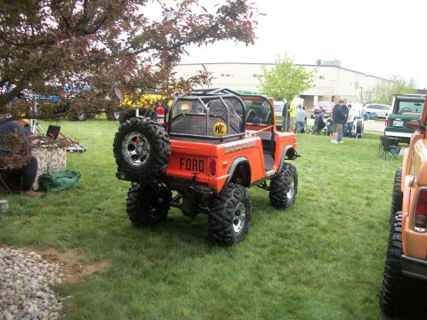 1996 Ford Bronco photo