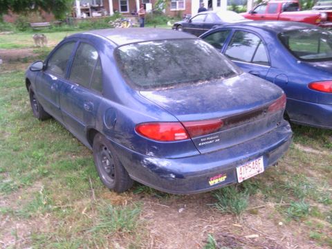 1999 Ford Escort photo