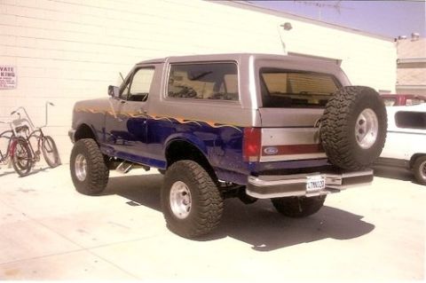 1993 Ford Bronco photo