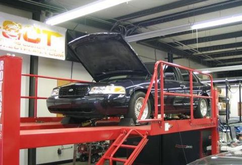 1999 Ford Crown Victoria photo