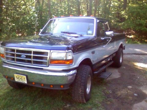 1993 Ford F-150 “xlt”