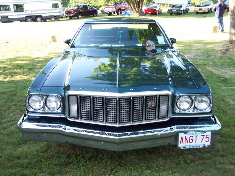 1975 Ford Ranchero photo