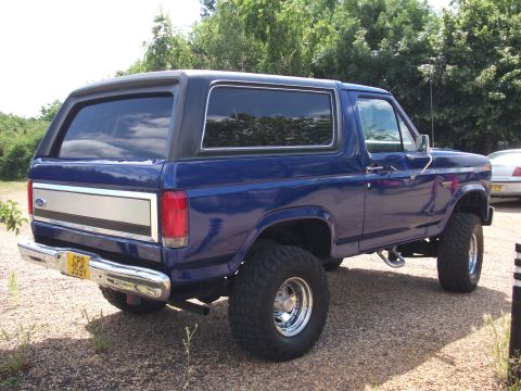 1982 Ford Bronco photo