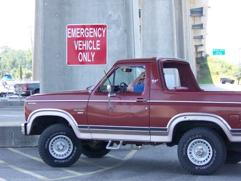 1984 Ford Bronco photo