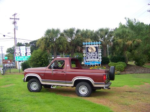 1984 Ford Bronco photo