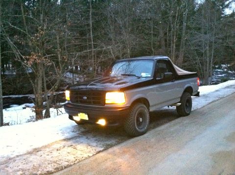 1992 Ford Bronco photo