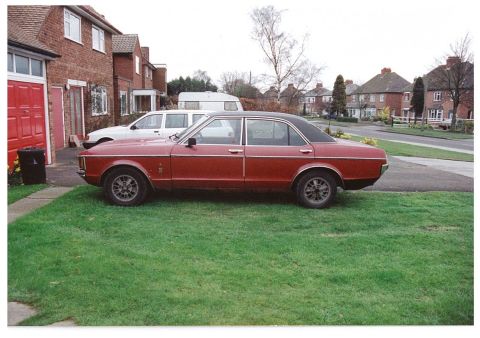 1977 Ford Granada photo
