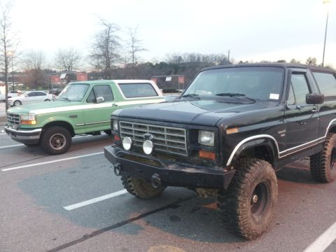 1989 Ford Bronco photo