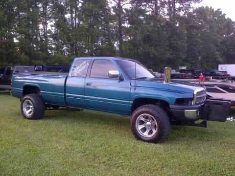1997 Dodge 2500 photo