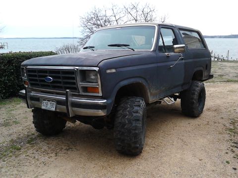 1987 Ford Bronco photo