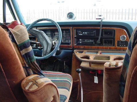 1981 Ford E150 photo