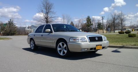 2008 Mercury Grand Marquis photo