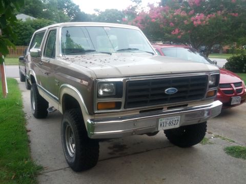 1982 Ford Bronco photo