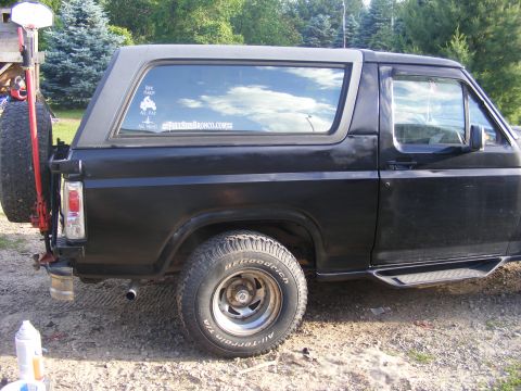 1996 Ford Bronco photo