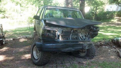 1993 Ford Bronco photo