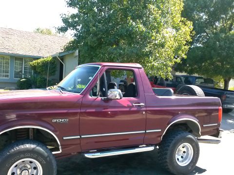 1992 Ford Bronco photo