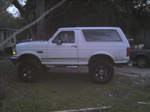 1992 Ford Bronco photo