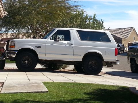 1993 Ford Bronco photo